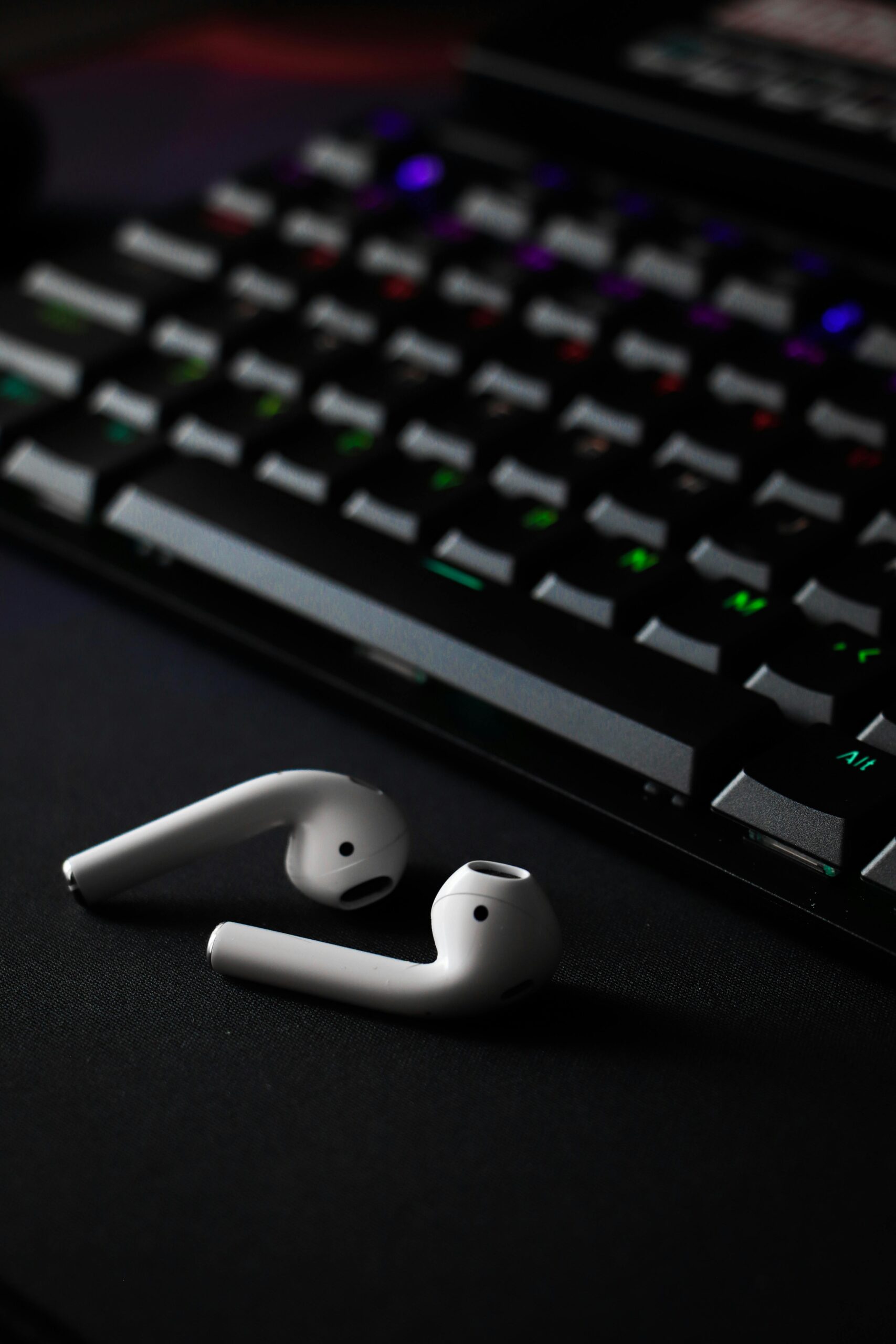 rs 119 wireless earbuds for gaming thespark shop